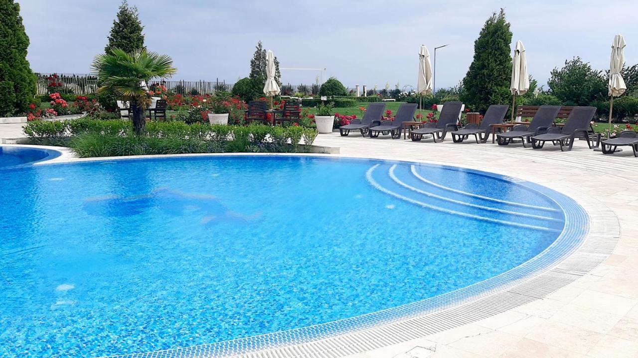 Apartments In Diamond Beach Burgas City Eksteriør billede